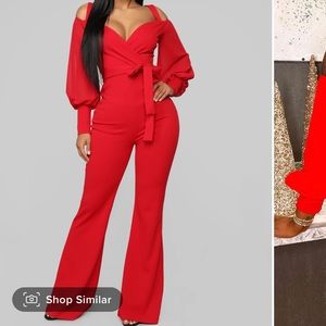 BRAND NEW JUMPSUIT NEVER WORN WITH TAGS